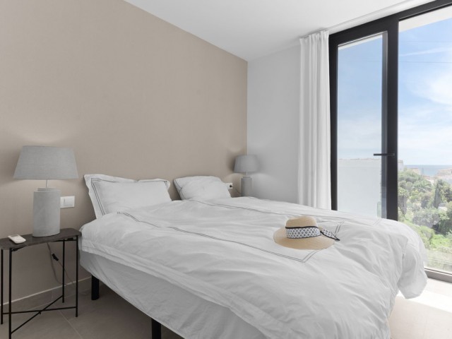 4 Makuuhuoneen Rivitalo Torreblanca