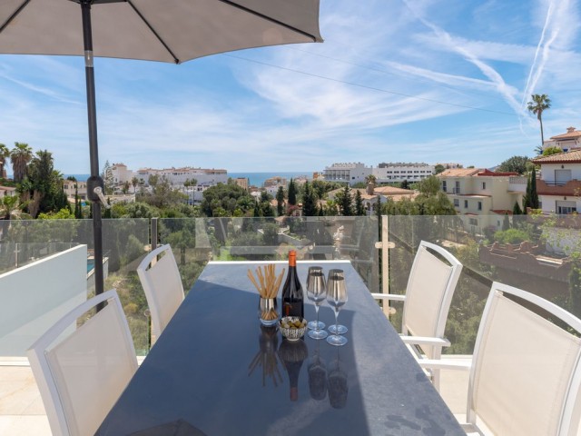 4 Makuuhuoneen Rivitalo Torreblanca