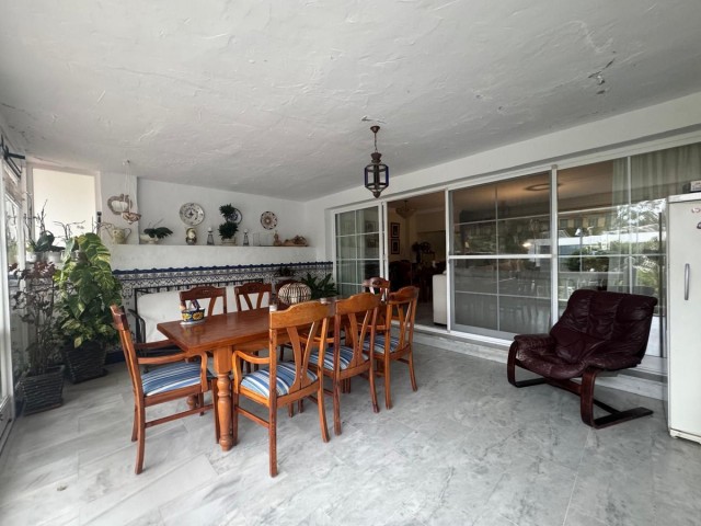 4 Slaapkamer Rijtjeshuis in Atalaya