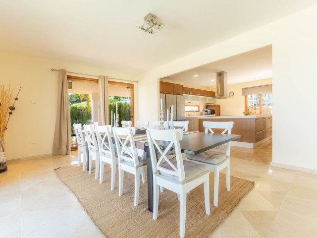 Villa con 5 Dormitorios  en La Cala Golf
