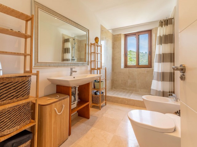 Villa con 5 Dormitorios  en La Cala Golf