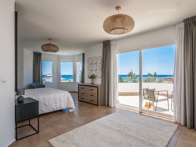 6 Slaapkamer Villa in Estepona