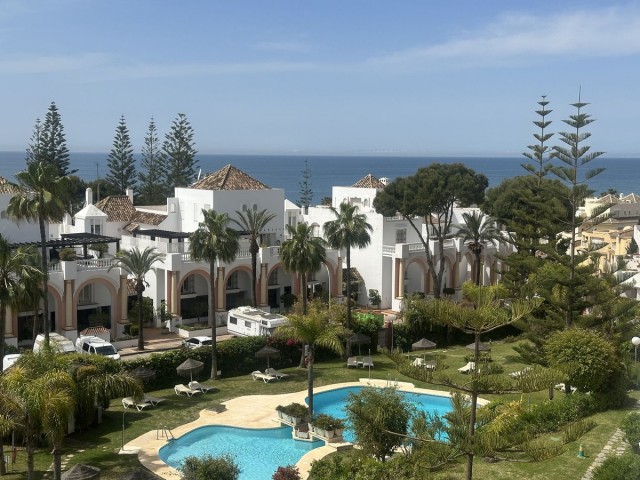 Penthouse in Elviria