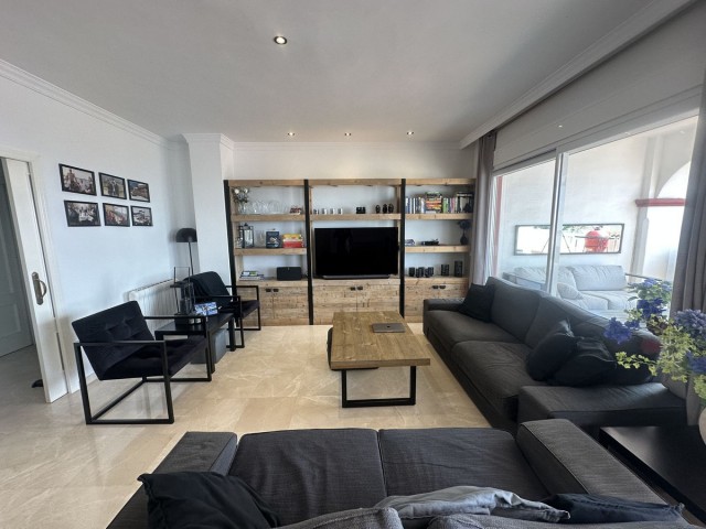 Penthouse in Elviria