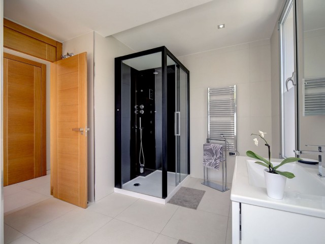 5 Soveroms Villa i Nueva Andalucía