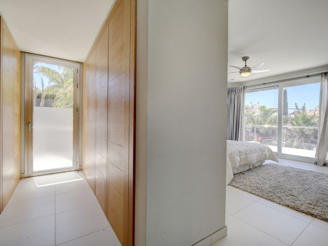 5 Soveroms Villa i Nueva Andalucía