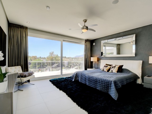 5 Soveroms Villa i Nueva Andalucía