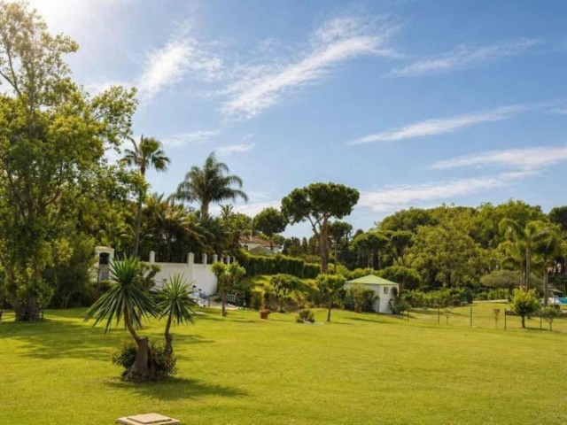 2 Slaapkamer Appartement in Estepona