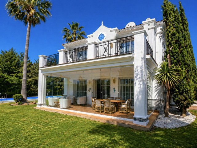 4 Slaapkamer Villa in La Duquesa