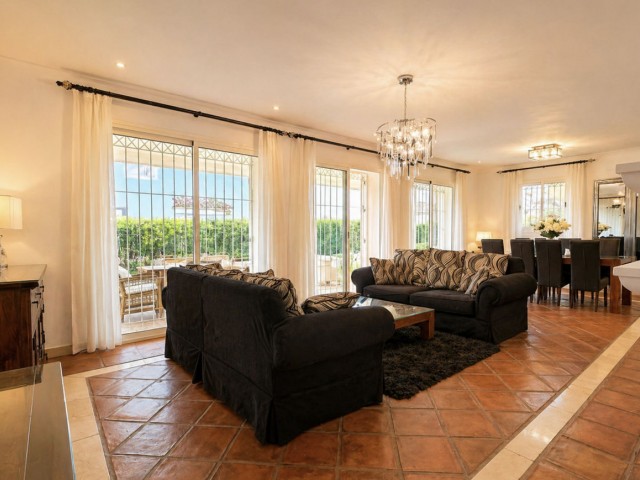 4 Slaapkamer Villa in La Duquesa