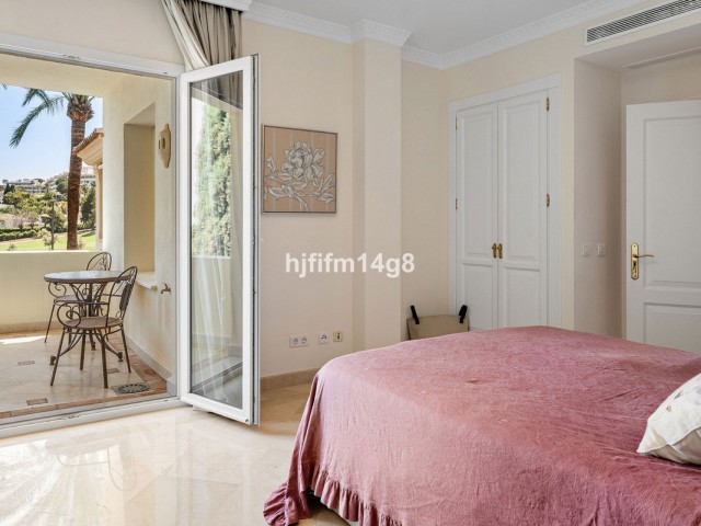 Appartement avec 3 Chambres  à Nueva Andalucía
