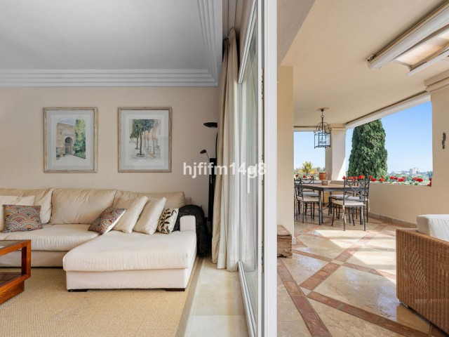 Appartement avec 3 Chambres  à Nueva Andalucía