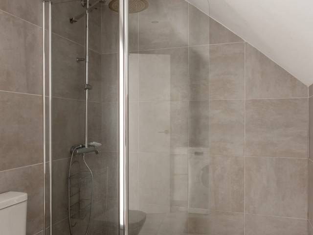 4 Schlafzimmer Apartment in Nueva Andalucía