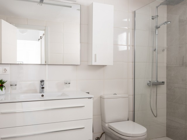 4 Schlafzimmer Apartment in Nueva Andalucía
