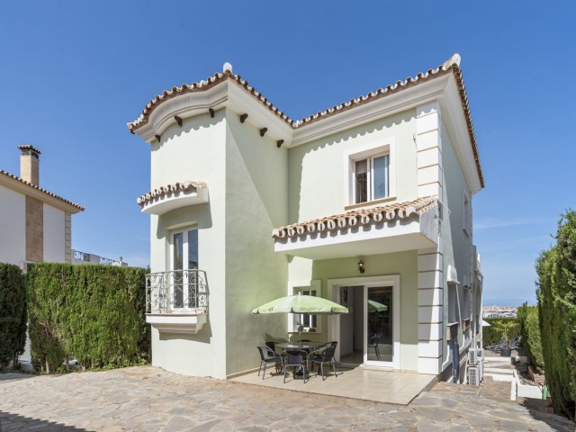 5 Soveroms Villa i Cerros del Aguila