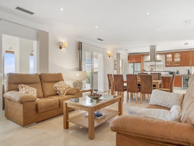 5 Soveroms Villa i Cerros del Aguila