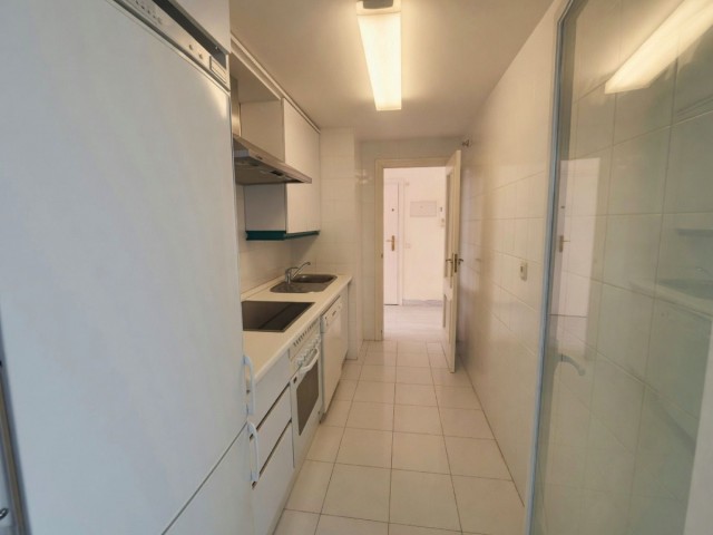 2 Schlafzimmer Apartment in Nueva Andalucía