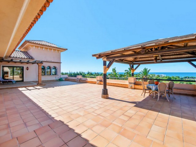 6 Sovrums Villa i Estepona
