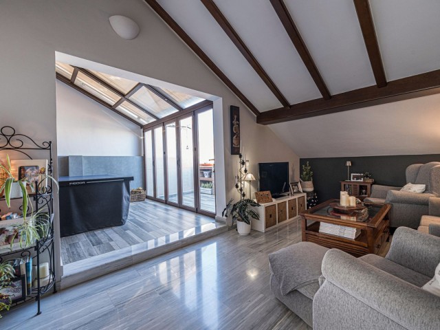 Appartement avec 4 Chambres  à Los Pacos
