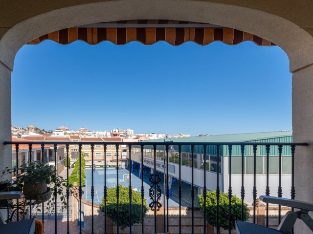 Appartement avec 4 Chambres  à Los Pacos