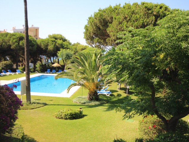 Apartment Puerto de Cabopino - R5367055