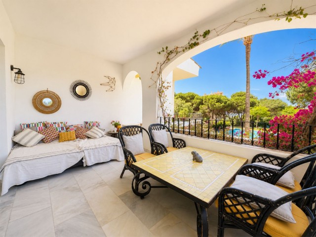 Huoneisto, Puerto de Cabopino, R5367055