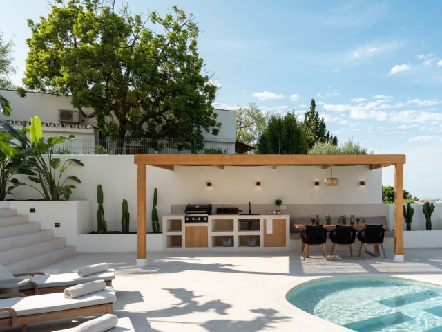 4 Sovrums Villa i Guadalmina Alta