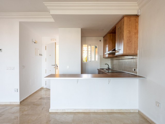3 Bedrooms Apartment in Selwo