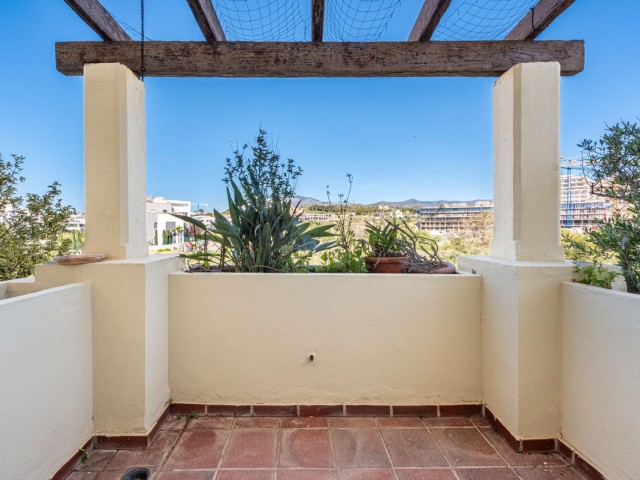 3 Bedrooms Apartment in Selwo
