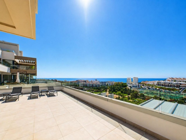 4 Bedrooms Apartment in Estepona
