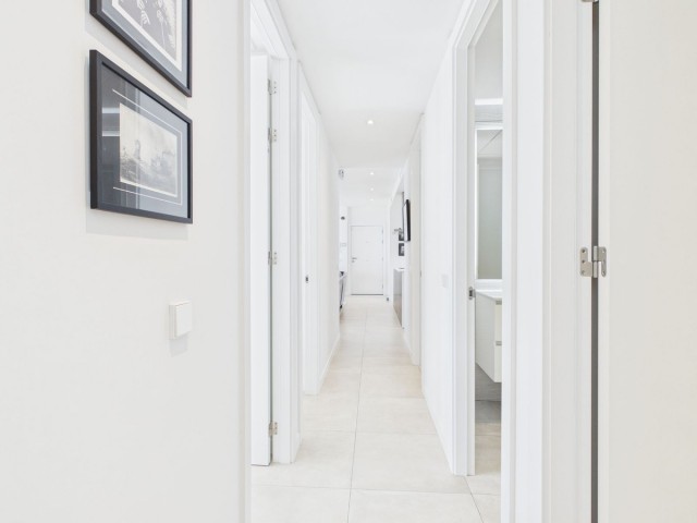 4 Bedrooms Apartment in Estepona