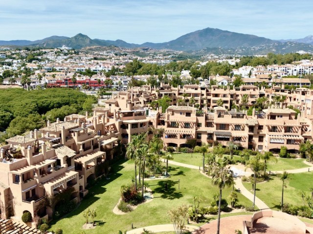 Apartamento con 2 Dormitorios  en Hacienda del Sol