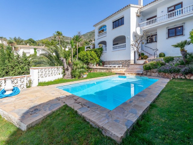 5 Makuuhuoneen Huvila Benalmadena