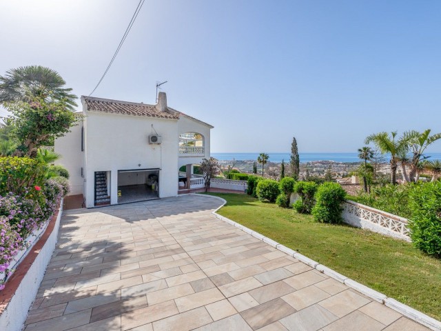 5 Makuuhuoneen Huvila Benalmadena