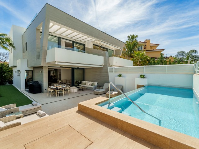 5 Schlafzimmer Villa in Puerto Banús