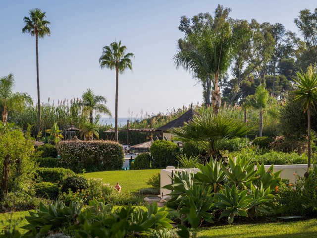 3 Bedrooms Apartment in Estepona