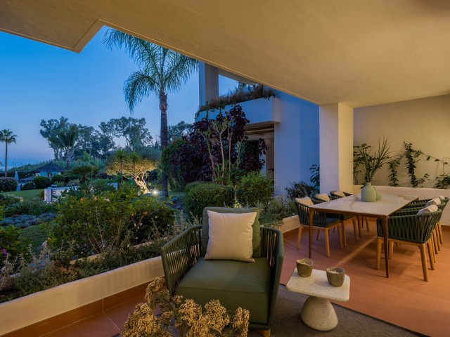 3 Bedrooms Apartment in Estepona