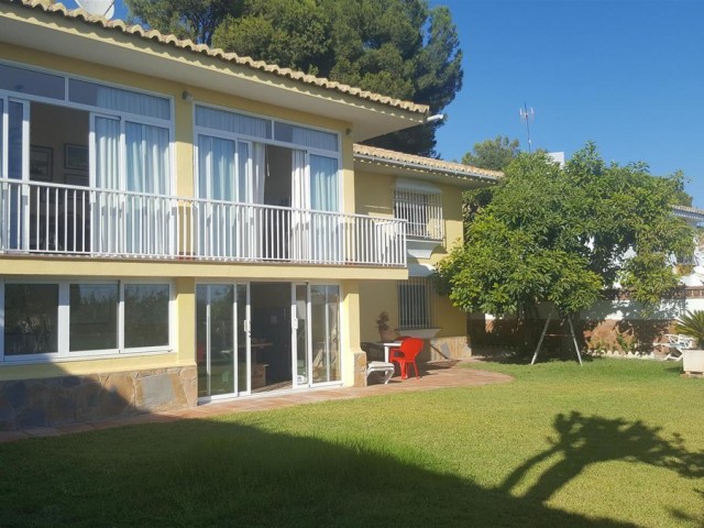 6 Slaapkamer Villa in Mijas Costa