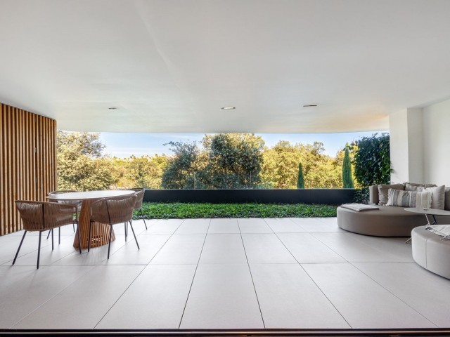 2 Bedrooms Apartment in Sotogrande