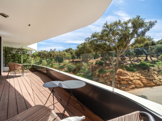 2 Bedrooms Apartment in Sotogrande
