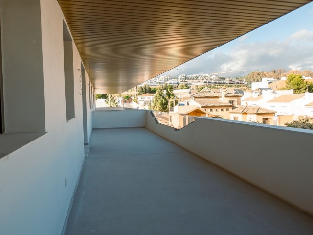 2 Schlafzimmer Apartment in Estepona