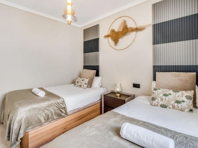 4 Bedrooms Apartment in Puerto Banús
