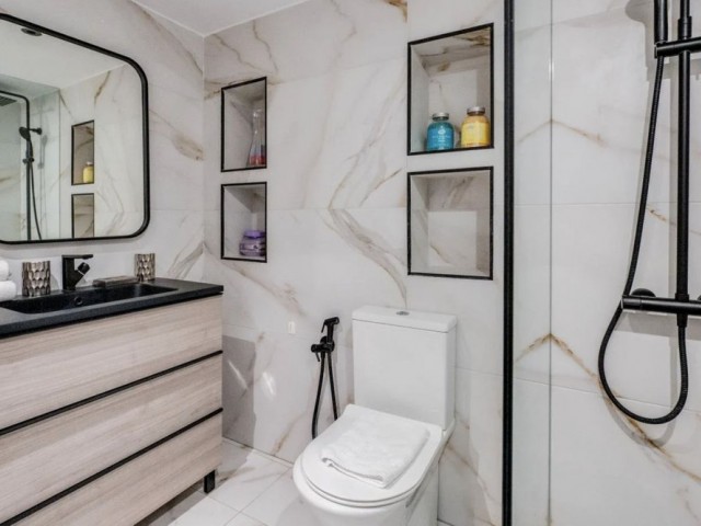 4 Bedrooms Apartment in Puerto Banús