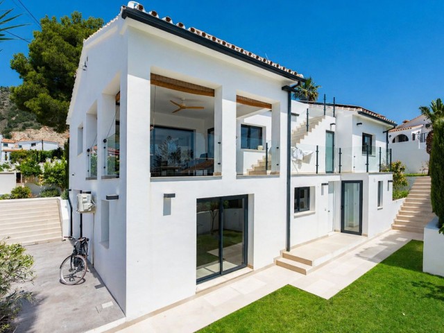 4 Soveroms Villa i La Capellania