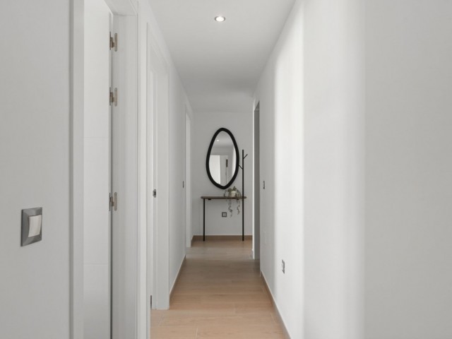 3 Bedrooms Apartment in Estepona