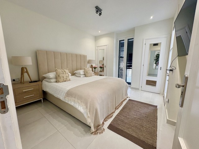 2 Bedrooms Apartment in Elviria