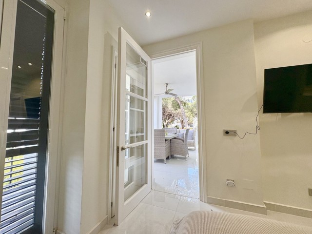 2 Bedrooms Apartment in Elviria