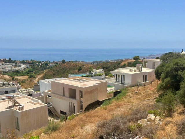 4 Bedrooms Villa in Mijas