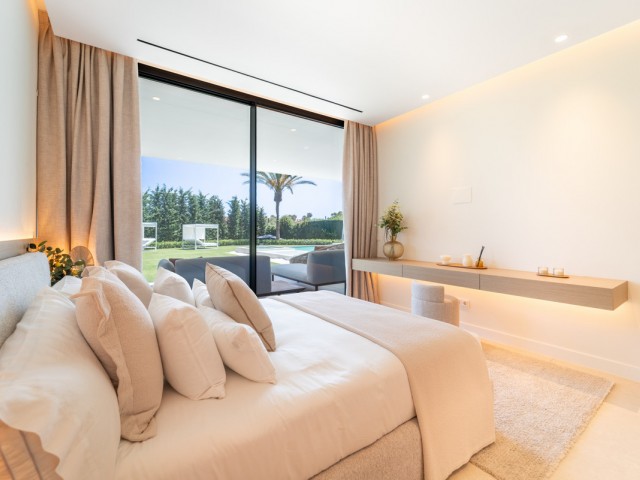 6 Bedrooms Villa in Los Monteros