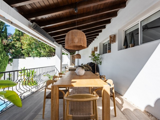4 Schlafzimmer Villa in Istán
